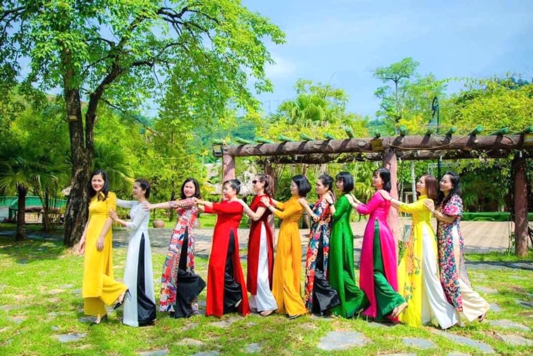 Hoa Binh Hotel מראה חיצוני תמונה