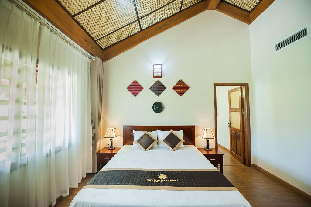 Hoa Binh Hotel מראה חיצוני תמונה